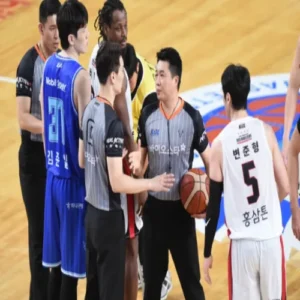 KBL 심판 판정 논란 심화…오심·하드 콜에 구단 반발