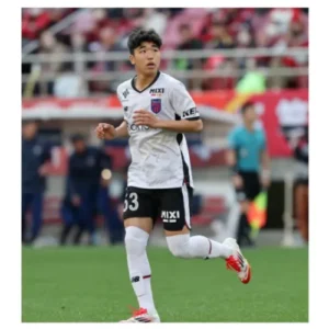 15세 기타하라 마키, J리그 역대 최연소 출전…일본 축구 새 역사