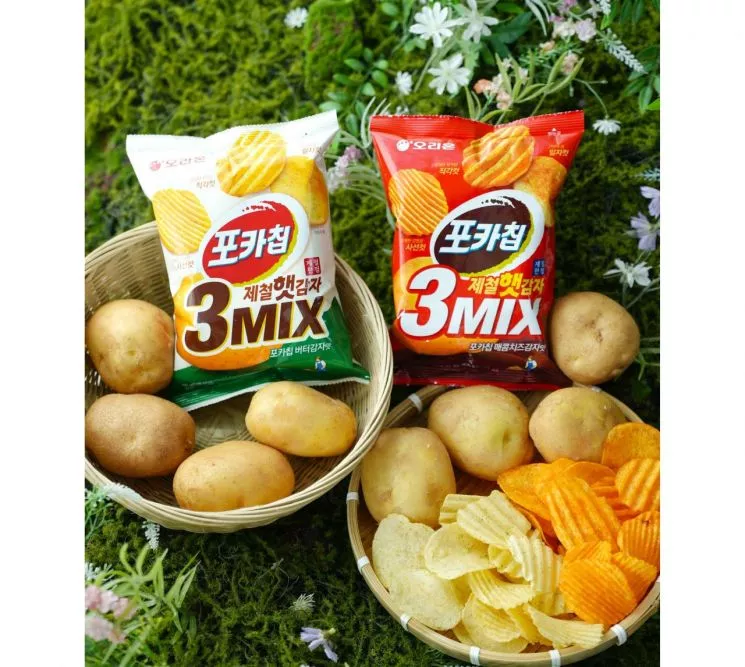 '포카칩 햇감자 3MIX 버터감자맛'과 '포카칩 햇감자 3MIX 매콤치즈감자맛'