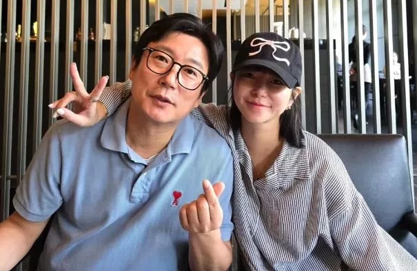 개그맨 이수근 이 부인 박지연 씨의 건강을 고려해 재산을 아내 명의로 등기한 사실을 알렸다.