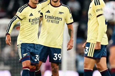 "우리 또 우승한다" 아스널 애스턴 빌라 1-0, 사카 결승골로 개막 2연승