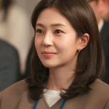 2027년 1월 결혼을 발표한 배우 백진희 모습
