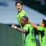 전북 현대 이승우가 포항 스틸러스전에서 선제골을 넣는 장면