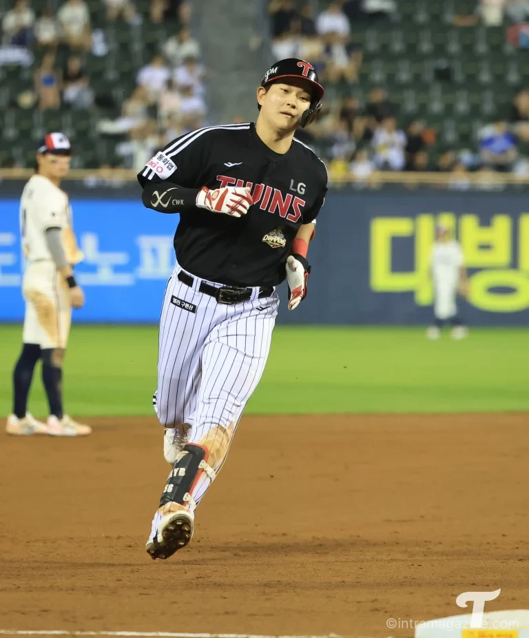 LG 트윈스가 두산 베어스를 5-1로 꺾은 잠실 경기