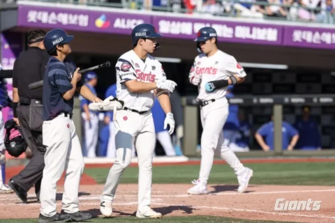"부산 상어 출몰" 롯데 자이언츠 삼성 13-6 대파, 4회 10득점 빅이닝으로 3연승