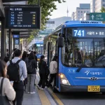 서울 버스 파업 철회 후 정상 운행에 들어간 서울 시내버스