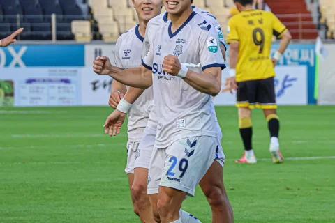 "우리가 짭수라고?" 수원FC 전남 3-0 완파, 승점 48로 K리그2 2위 올라섰다