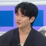 강균성이 라디오스타에서 유하진과의 9년 만의 재회 비화를 이야기하는 모습
