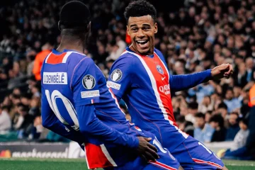 "치트는 이렇게 써야지" PSG, 맨시티에 4-2 대승, 두에·뎀벨레 앞세워 UCL 2연승