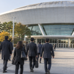 압수수색 영장 집행이 진행 중인 잠실 올림픽공원 핸드볼경기장 입구 전경