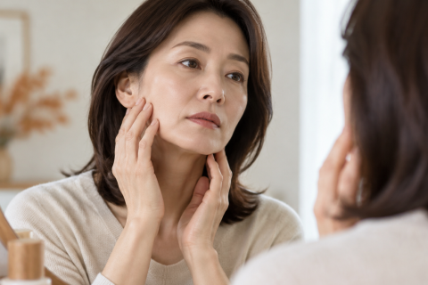 피부 탄력 저하 막는 환절기 관리와 바이오스티뮬레이터 특징
